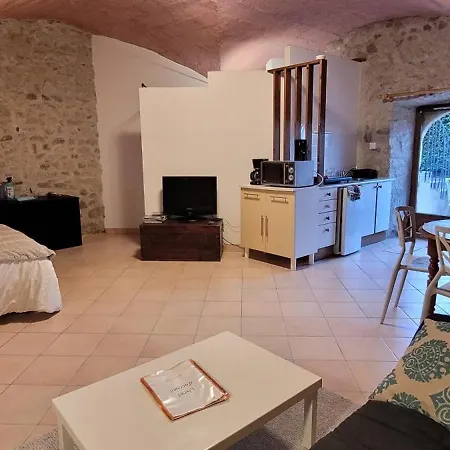 Joli Dans Cuvage D'une Maison Vigneronne