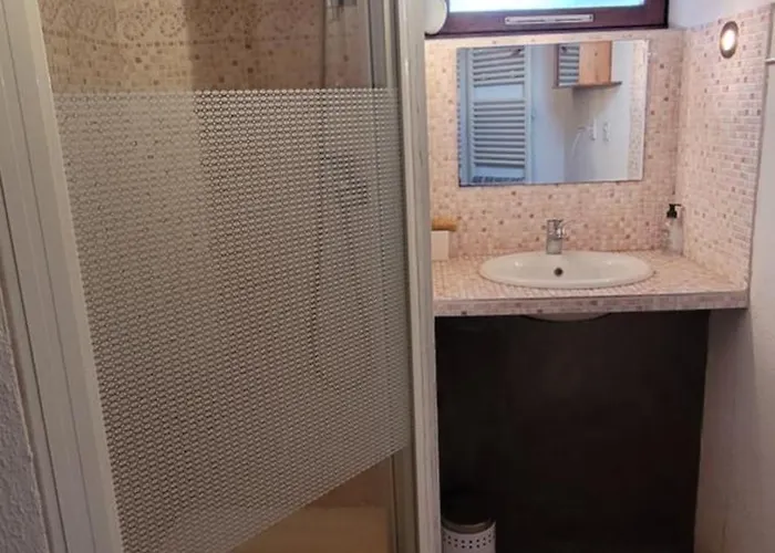 Joli Dans Cuvage D'une Maison Vigneronne Apartment Saint-Yvoine