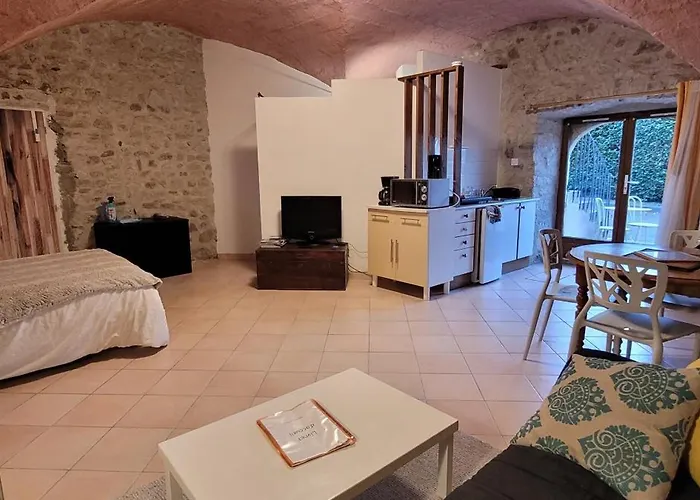 Joli Dans Cuvage D'une Maison Vigneronne